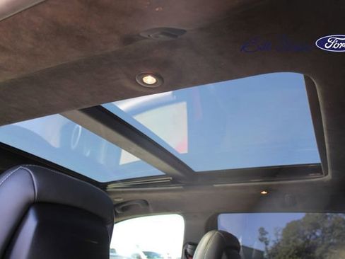 Used 2021 Jeep Grand Cherokee Trackhawk image 17