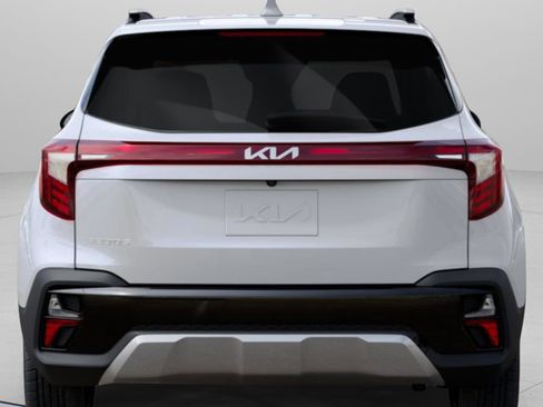 New 2026 Kia Seltos EX FWD image 7