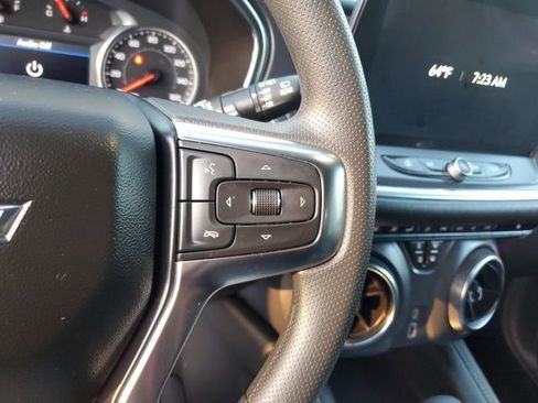 Used 2025 Chevrolet Blazer LT FWD image 26