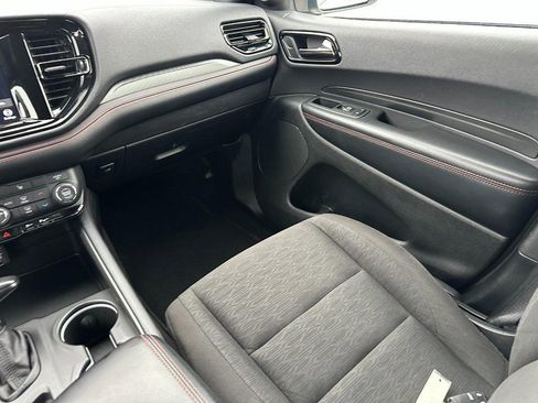 Used 2023 Dodge Durango GT image 16