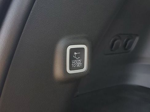 New 2026 Jeep Cherokee Limited image 12