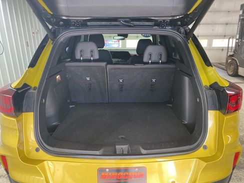 Used 2024 Chevrolet TrailBlazer RS w/ Convenience Package image 14