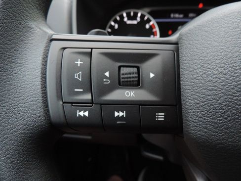 New 2026 Nissan Rogue S image 24