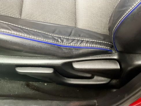 Used 2018 Toyota Corolla SE image 15