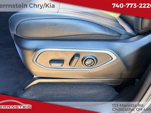 Used 2024 Jeep Wagoneer Series II AWD/4WD image 17