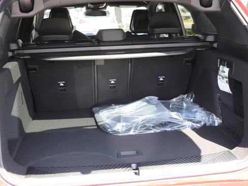 Used 2025 BMW X3 xDrive30i w/ Premium Package image 37