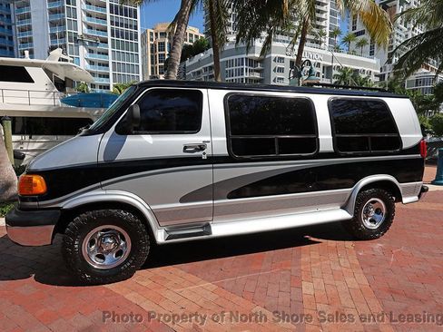 Used 1998 Dodge B1500 image 65