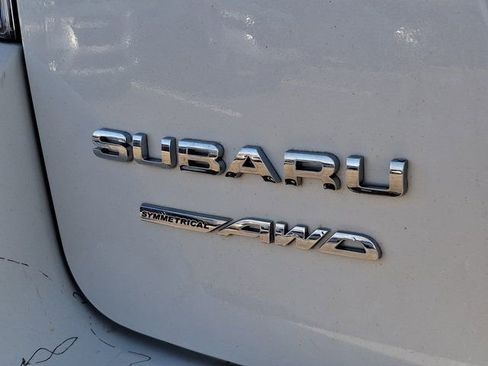 Used 2019 Subaru Crosstrek 2.0i Premium image 11