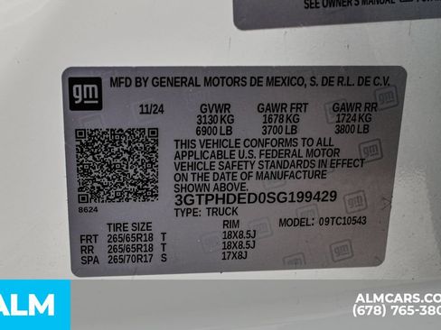 Used 2025 GMC Sierra 1500 SLT RWD image 40