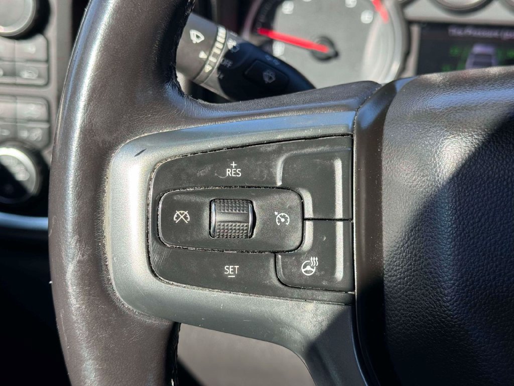 Used 2021 Chevrolet Silverado 1500 RST w/ Bed Protection Package AWD/4WD image 23