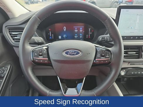 Used 2024 Ford Escape Active w/ Tech Pack #1 AWD/4WD image 12