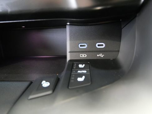 Certified 2025 Lexus LX 700h Overtrail AWD/4WD image 27