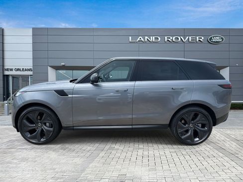 New 2025 Land Rover Range Rover Sport SE image 2