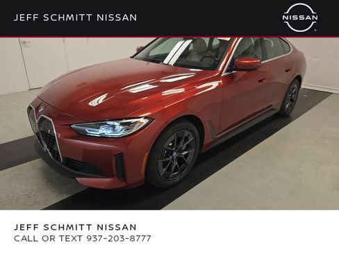 Used 2024 BMW i4 eDrive35 w/ Premium Package RWD image 1