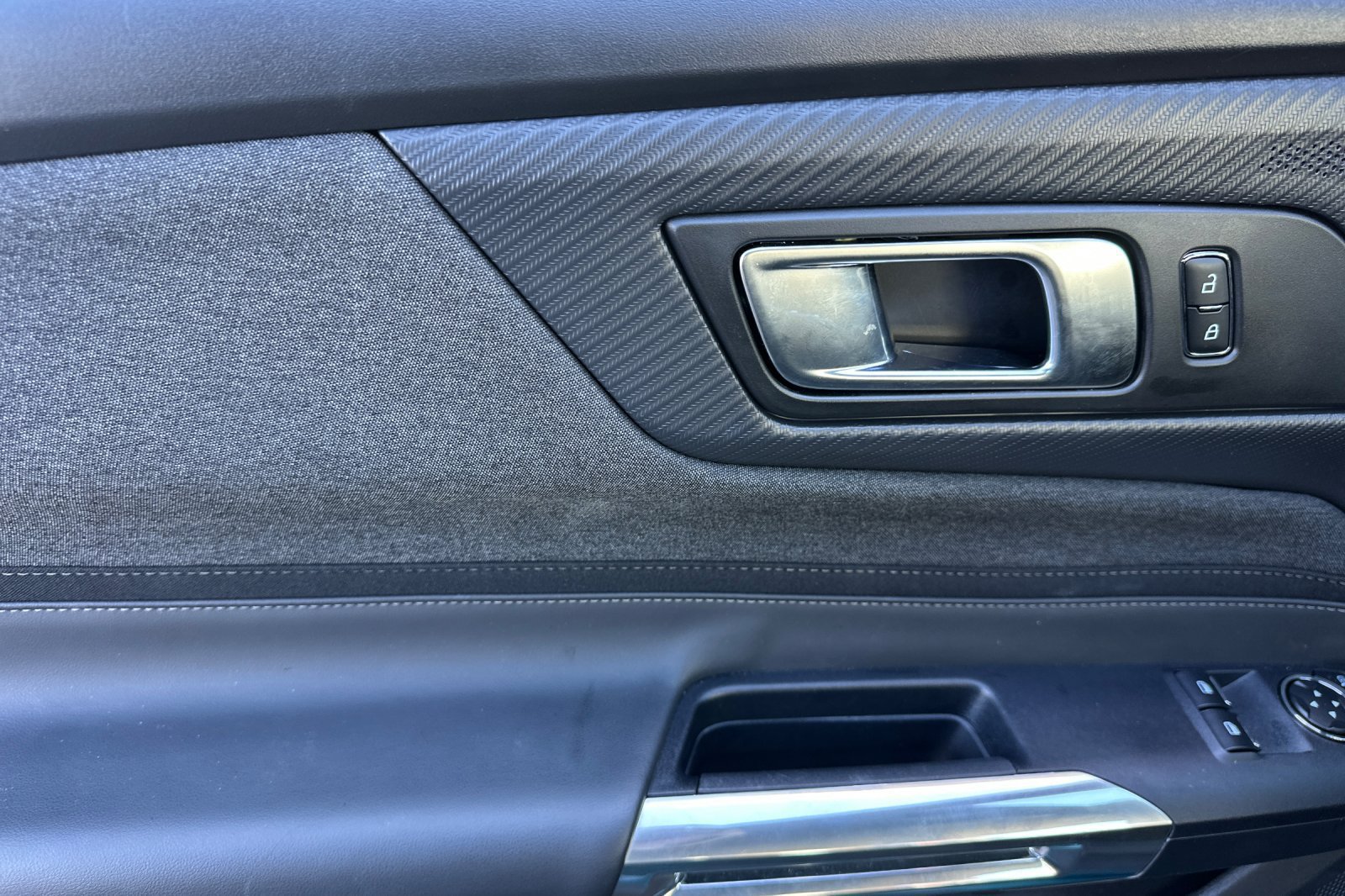 Used 2026 Ford Mustang Coupe RWD image 10