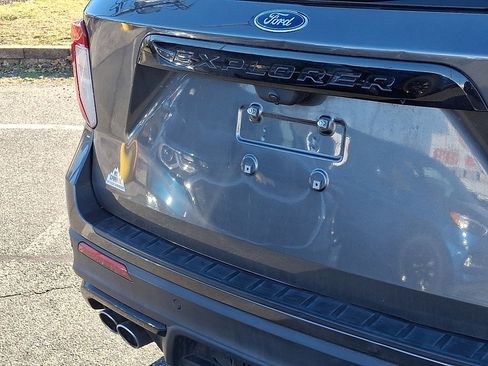 Used 2020 Ford Explorer ST w/ ST Street Pack image 18