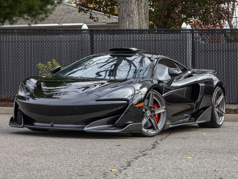 Used 2019 McLaren 600LT image 3
