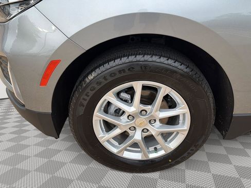 Used 2024 Chevrolet Equinox LT image 23
