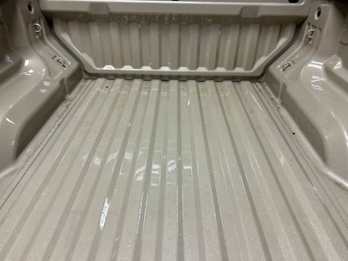 Used 2024 GMC Canyon Elevation w/ Convenience Package image 23