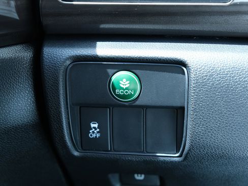 Used 2017 Honda Accord EX image 35