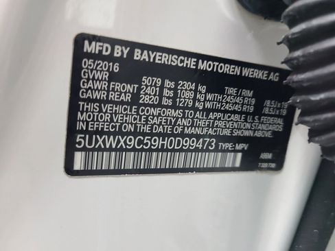 Used 2017 BMW X3 xDrive28i AWD/4WD image 3