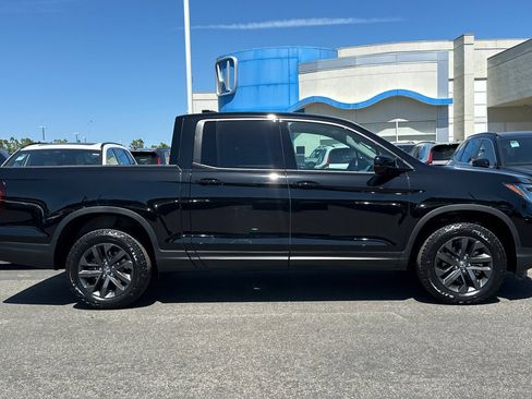 New 2025 Honda Ridgeline Sport image 2