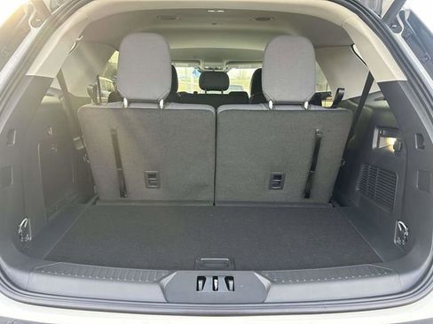 New 2026 Ford Explorer Active image 5