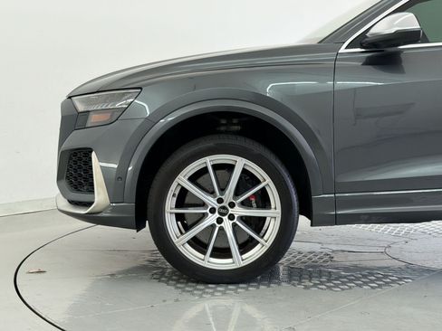 Used 2022 Audi RS Q8 AWD/4WD image 25
