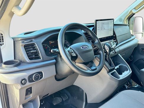 Used 2023 Ford Transit 350 XLT image 10
