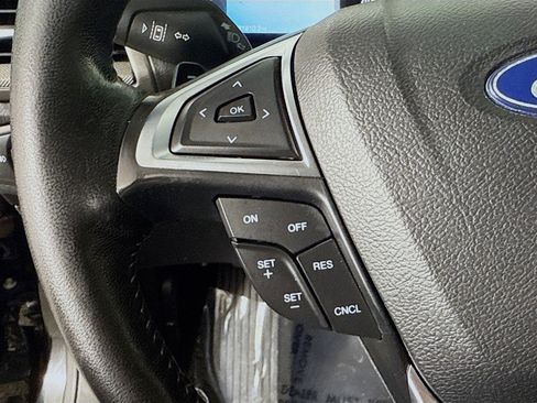 Used 2019 Ford Fusion SE w/ Equipment Group 151A image 14