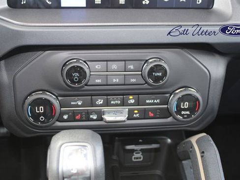 New 2026 Ford Bronco Badlands AWD/4WD image 14