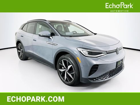 Used 2023 Volkswagen ID.4 Pro S image 1