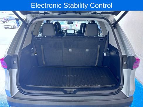 Used 2024 Toyota Grand Highlander Limited image 12