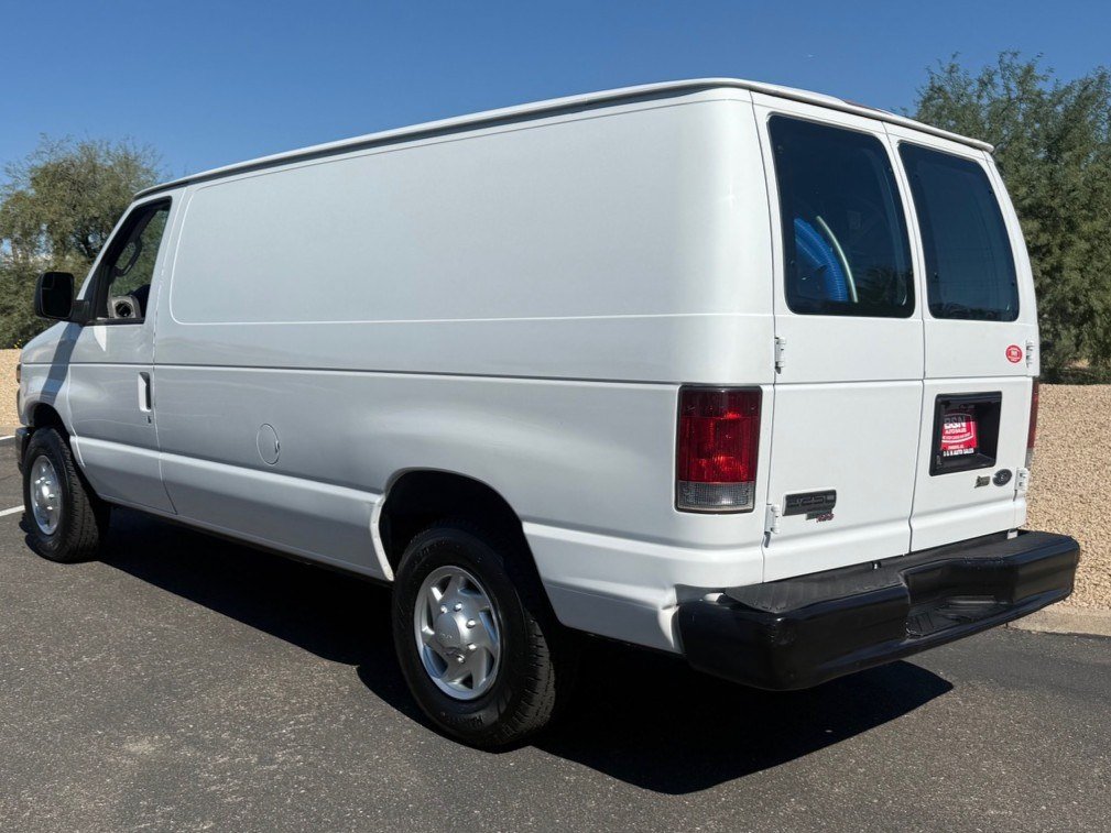 Used 2011 Ford E-250 and Econoline 250 w/ Commercial Cargo Van Pkg RWD image 3