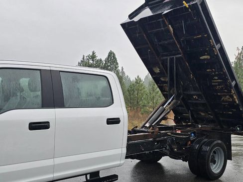 Used 2022 Ford F550 4x4 Crew Cab Super Duty image 25