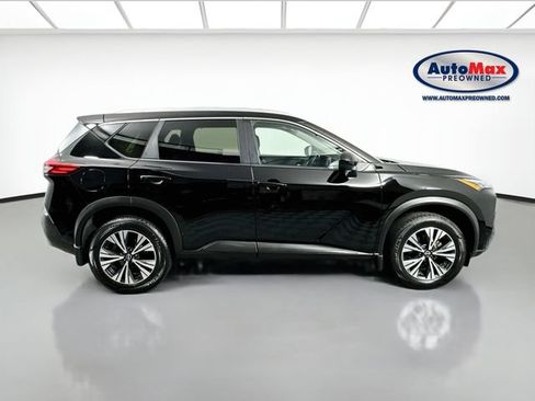 Used 2023 Nissan Rogue SV w/ SV Premium B Package AWD/4WD image 9