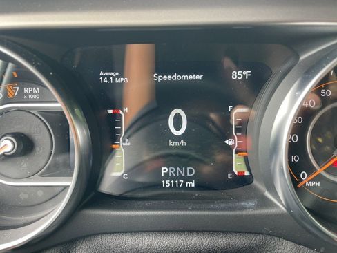 Used 2020 Jeep Gladiator Sport w/ Quick Order Package 24S image 12