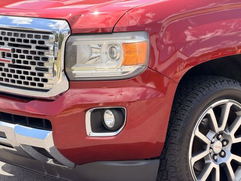 Used 2018 GMC Canyon Denali AWD/4WD image 8