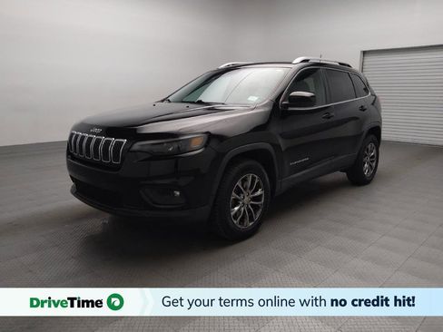Used 2019 Jeep Cherokee Latitude Plus w/ Cold Weather Group image 1