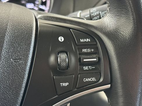 Used 2016 Acura MDX w/ Technology Package AWD/4WD image 32
