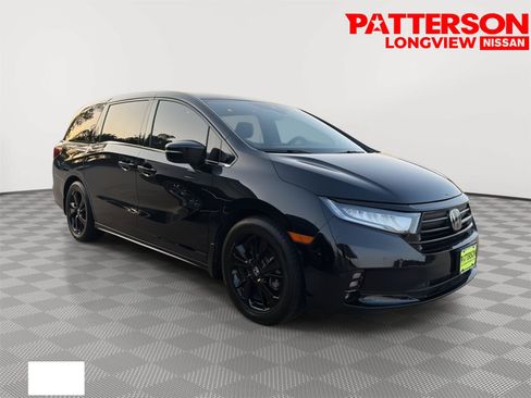 Used 2023 Honda Odyssey Sport image 1