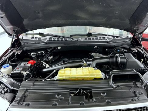 Used 2019 Ford F150 Platinum w/ Equipment Group 701A Luxury AWD/4WD image 26