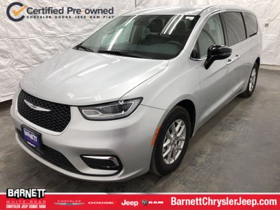 Certified 2024 Chrysler Pacifica Touring-L