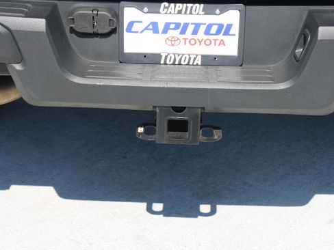 Certified 2024 Toyota Tacoma SR AWD/4WD image 5