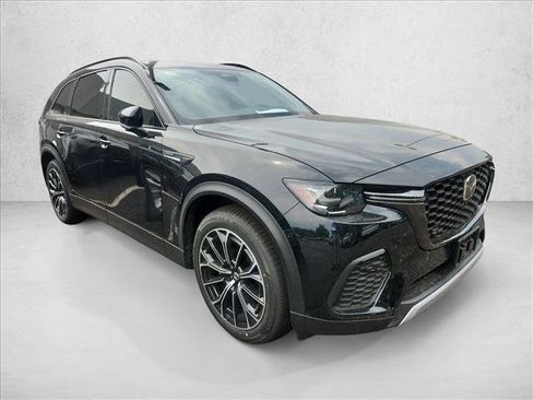 Used 2025 MAZDA CX-70 Plug-In Hybrid w/ Premium Plus AWD/4WD image 3