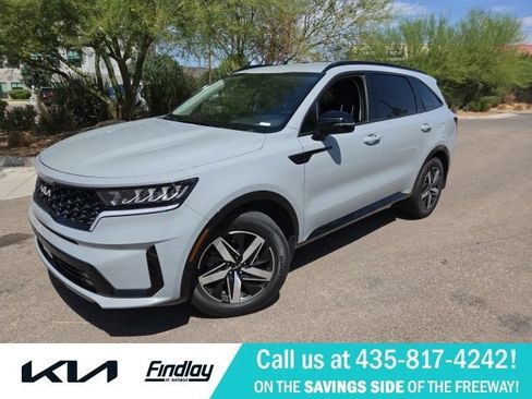 Used 2023 Kia Sorento EX FWD image 1