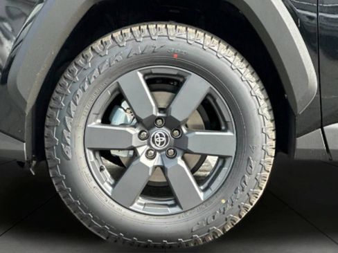New 2026 Toyota RAV4 FWD image 27