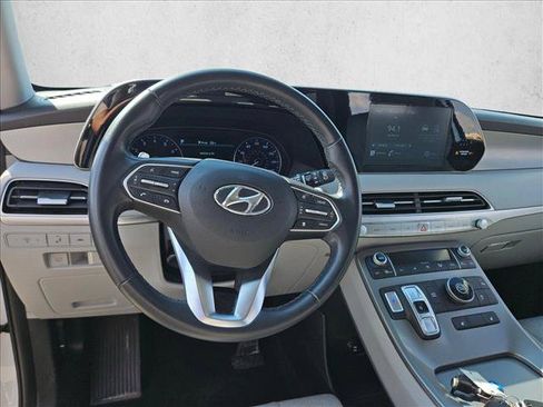 Used 2022 Hyundai Palisade SEL w/ Convenience Package FWD image 17