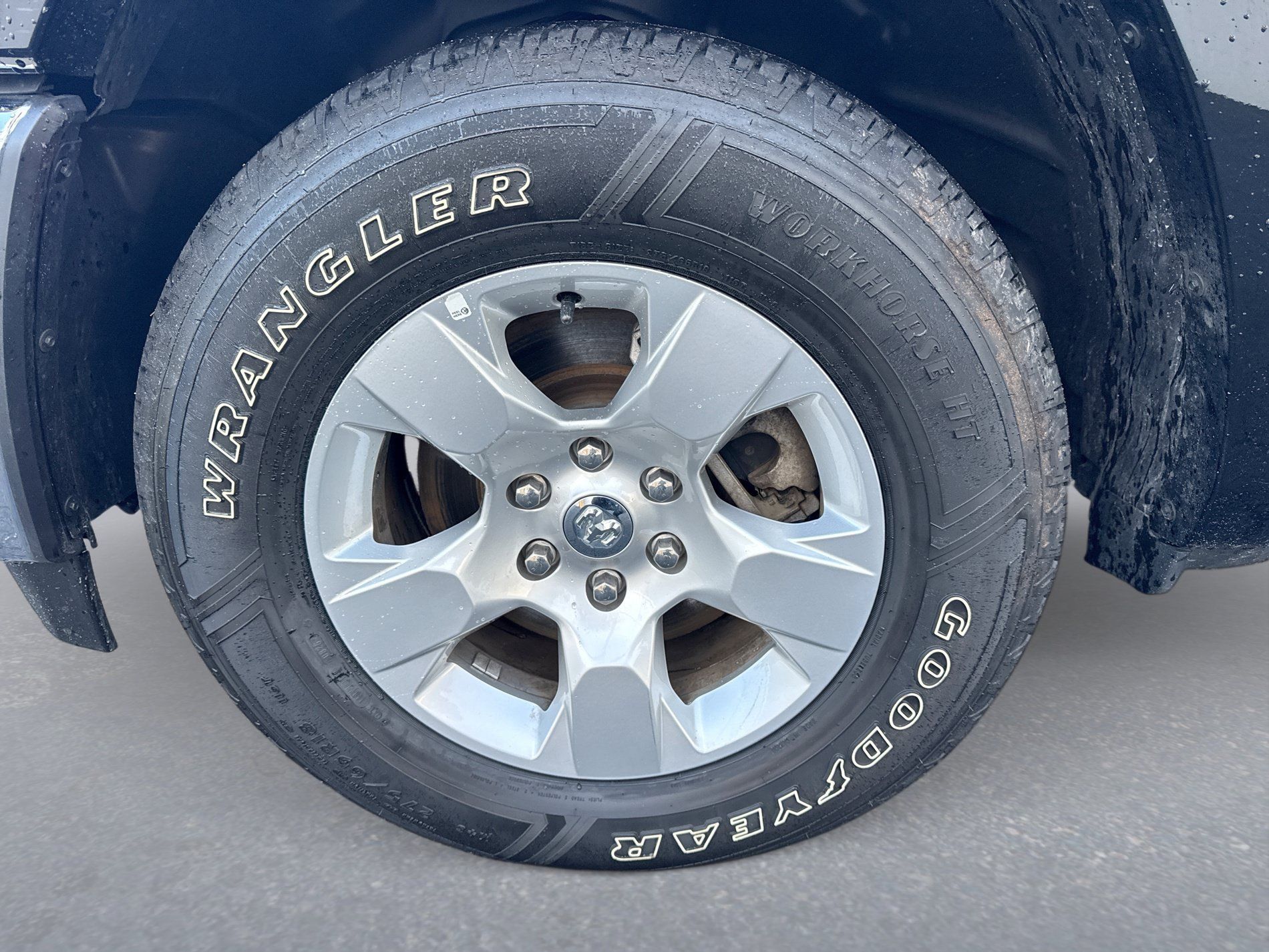 Used 2025 RAM 1500 Big Horn AWD/4WD image 11