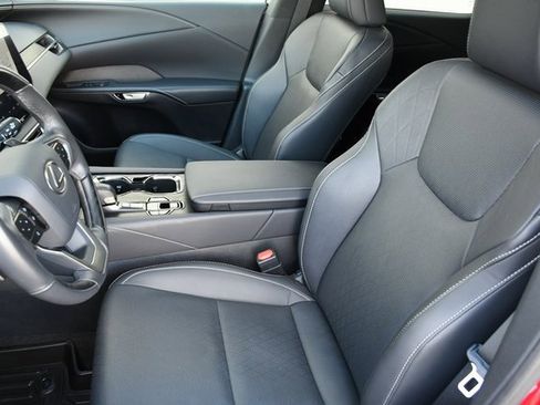 Used 2024 Lexus RX 350 image 9